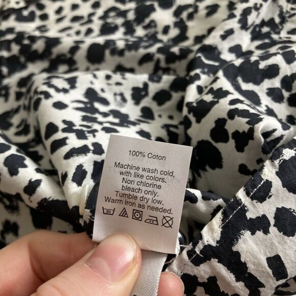 J‎ Crew Women's Black Snow Leopard Boy Shirt Size 10 Classic Cut Animal Print - Picture 9 of 15